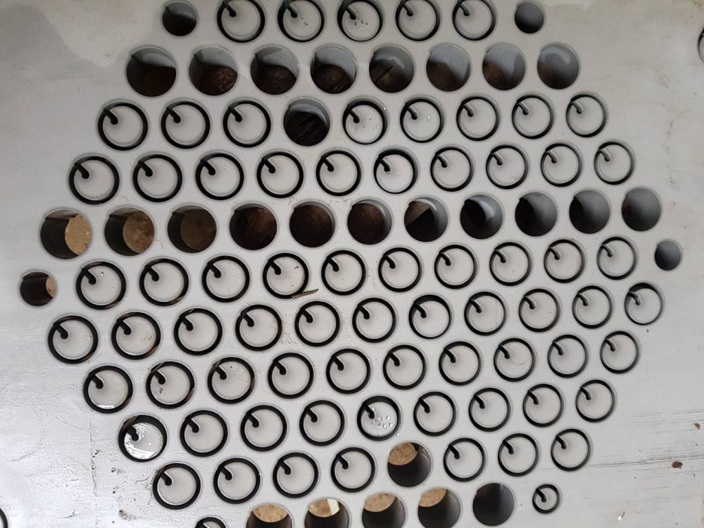 Cięcie i fazowanie pod kątem 45 stopni wodą - waterjet Warszawa